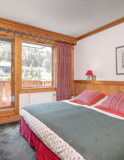 Chambre traditionnelle hôtel station de ski alpes - Hôtel L'Eterlou