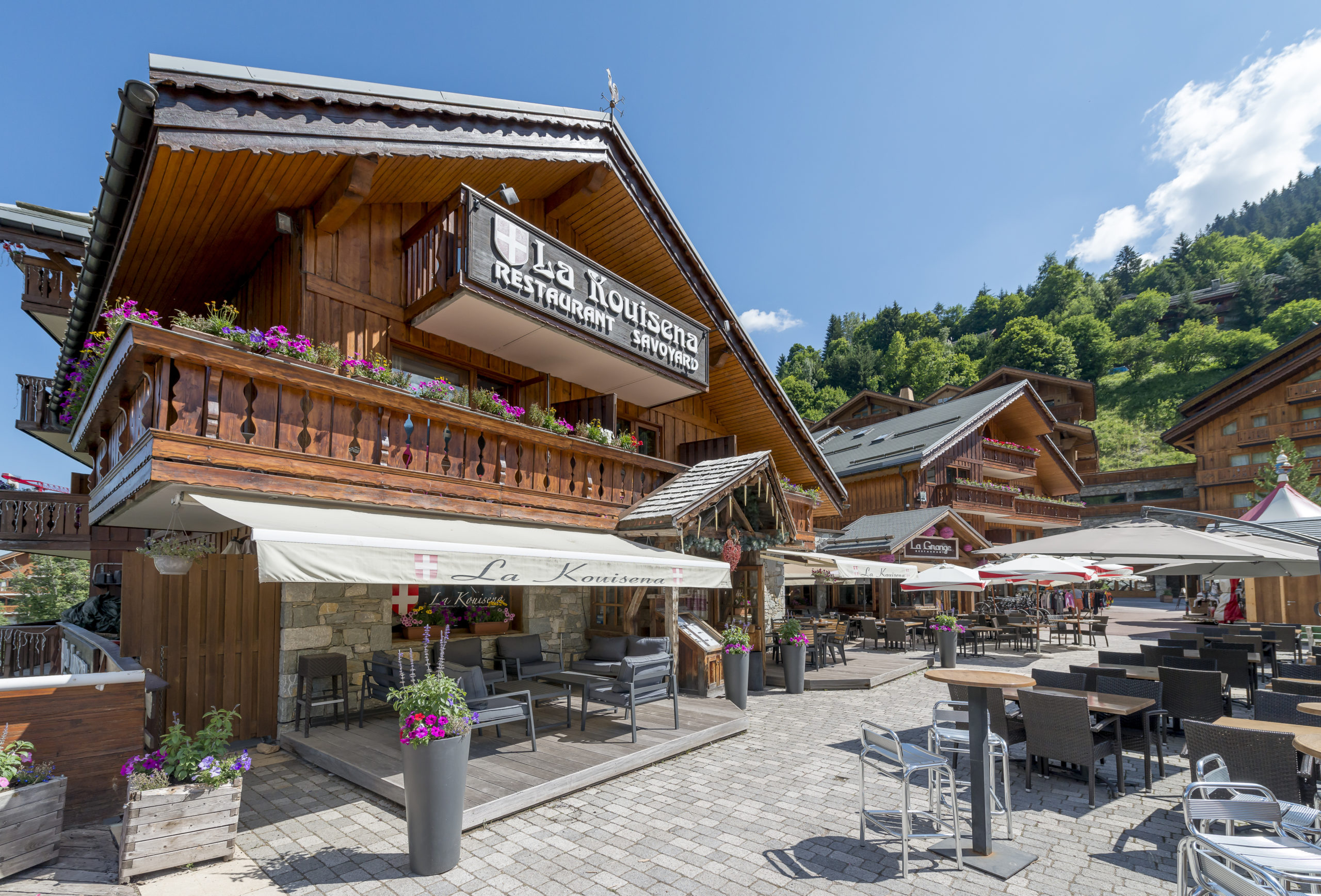 Façade de l'hôtel - - hotel meribel avec piscine te spa - Hôtel Éterlou